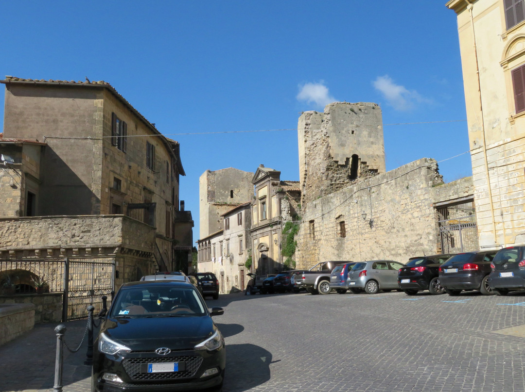 Torre Barucci-塔尔奎尼亚必去景点