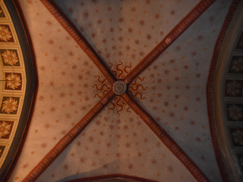 Chiesa S. Gervasio e Protasio-卡普里亚泰圣杰尔瓦肖必去景点