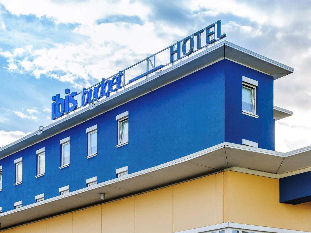 宜必思快捷萨尔茨堡机场酒店主图