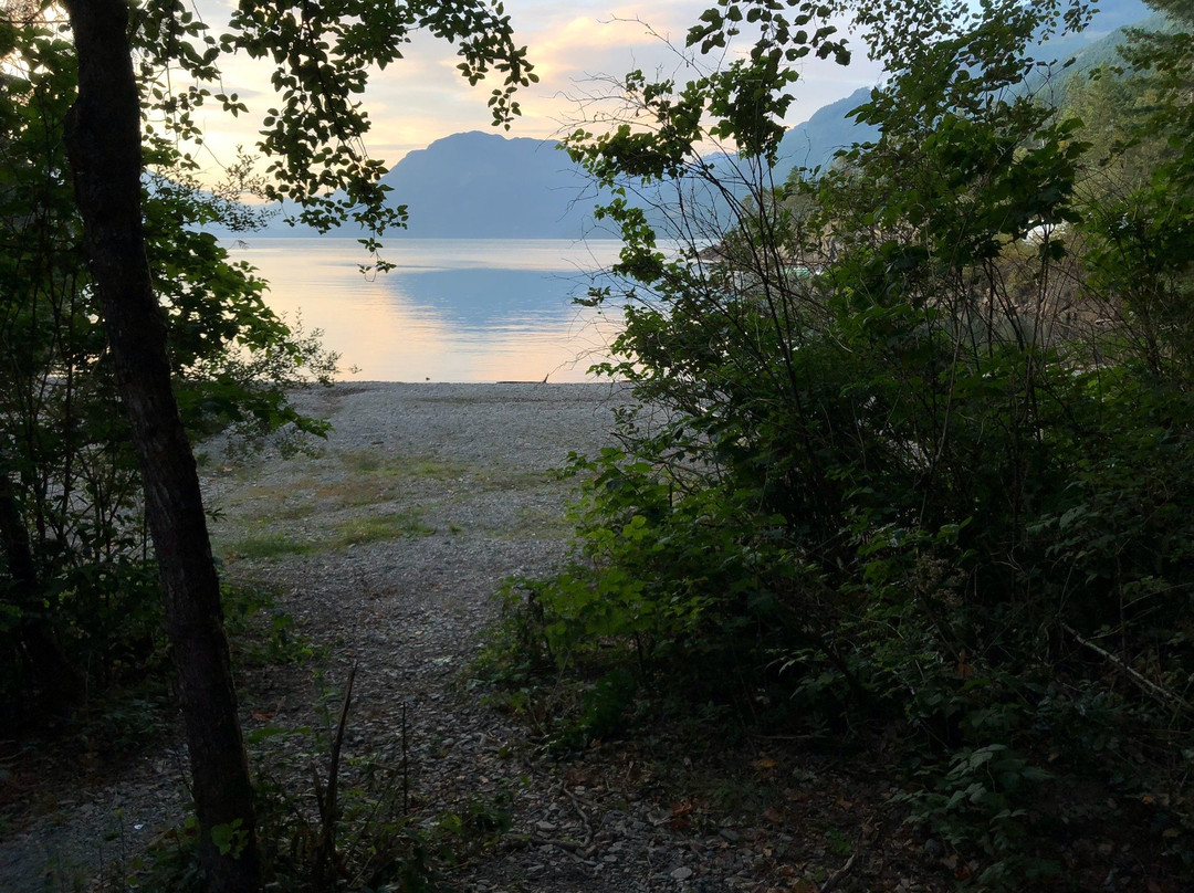 Cascade Peninsula Campground