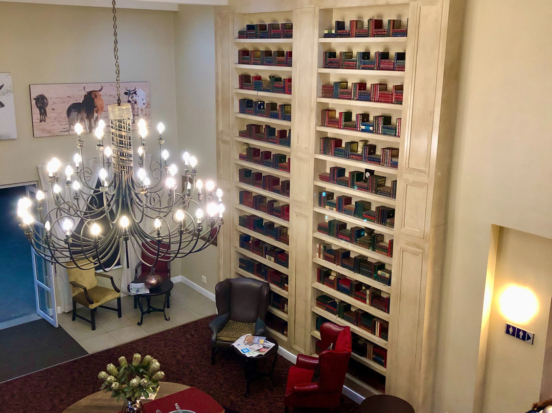 玛非肯普罗蒂亚酒店主图