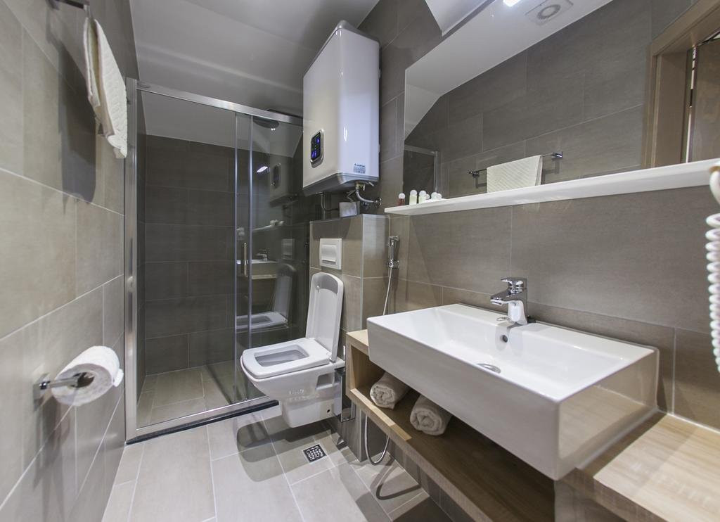 爱门汽车旅馆主图