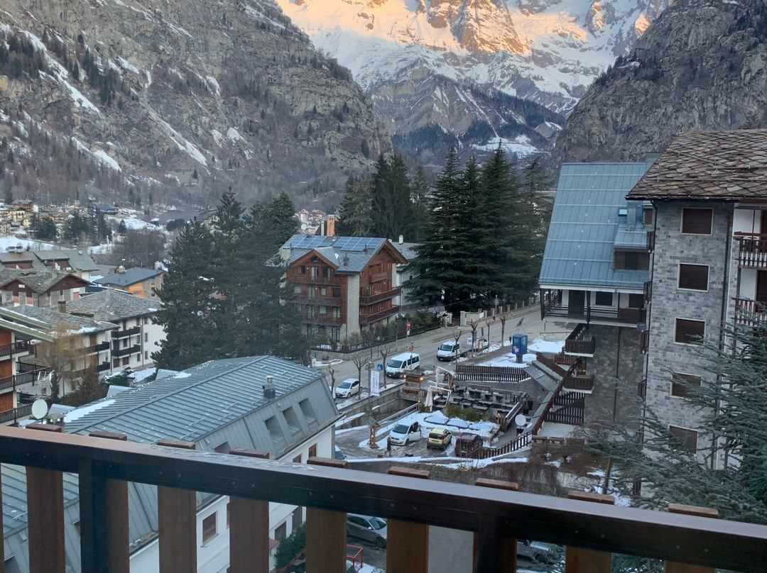 Le Massif Courmayeur主图