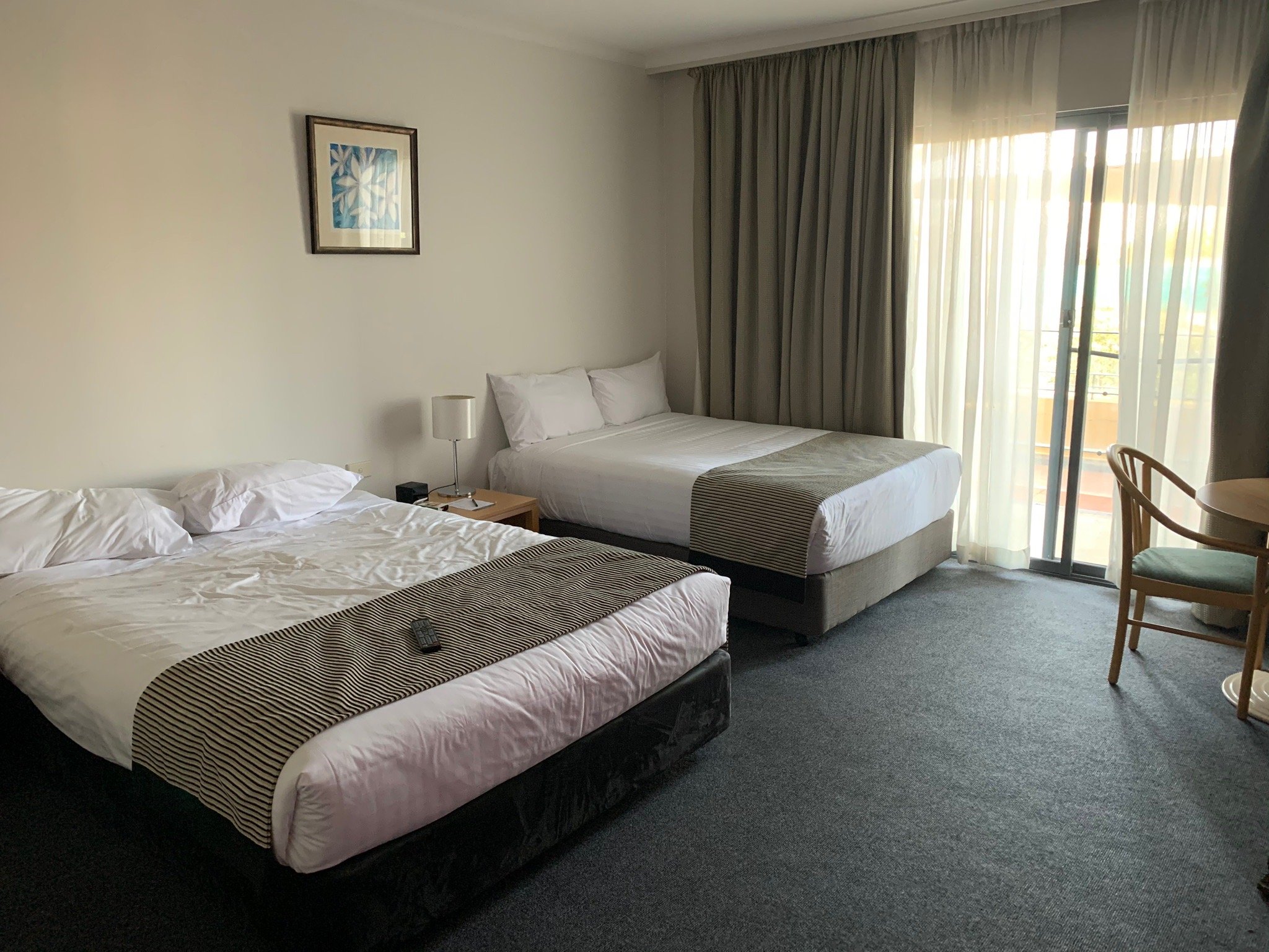 The Woden Hotel-官方