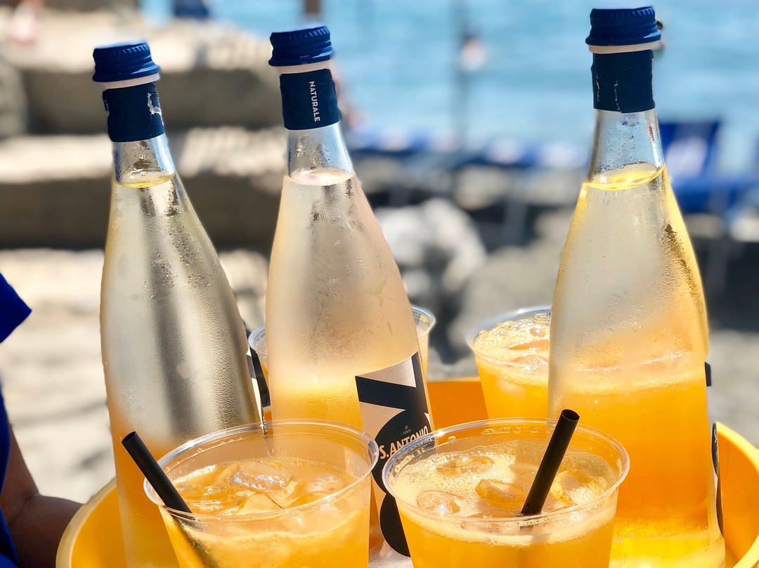Beach Bar Alga-滨海蒙特罗梭必去景点