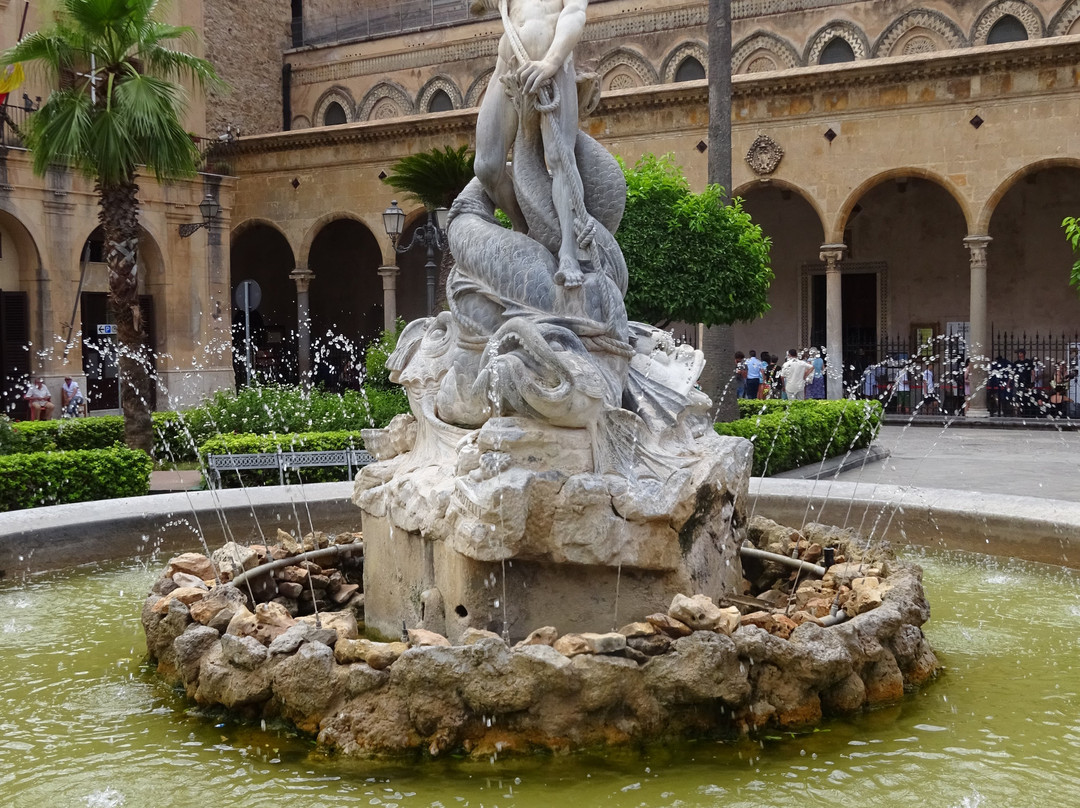 Fontana del Tritone-Monreale必去景点