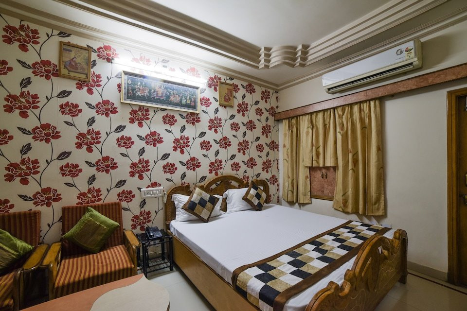 OYO 1942 Hotel Bharat Palace主图