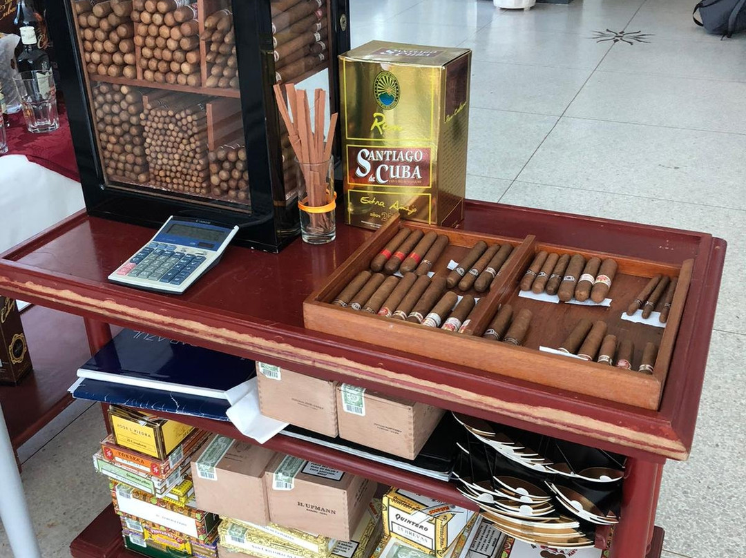 卡普里哈瓦那NH酒店主图