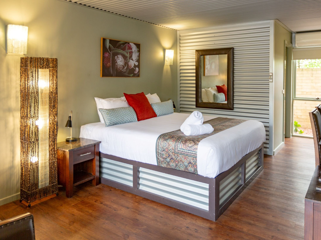 The Olive Tree Motel主图