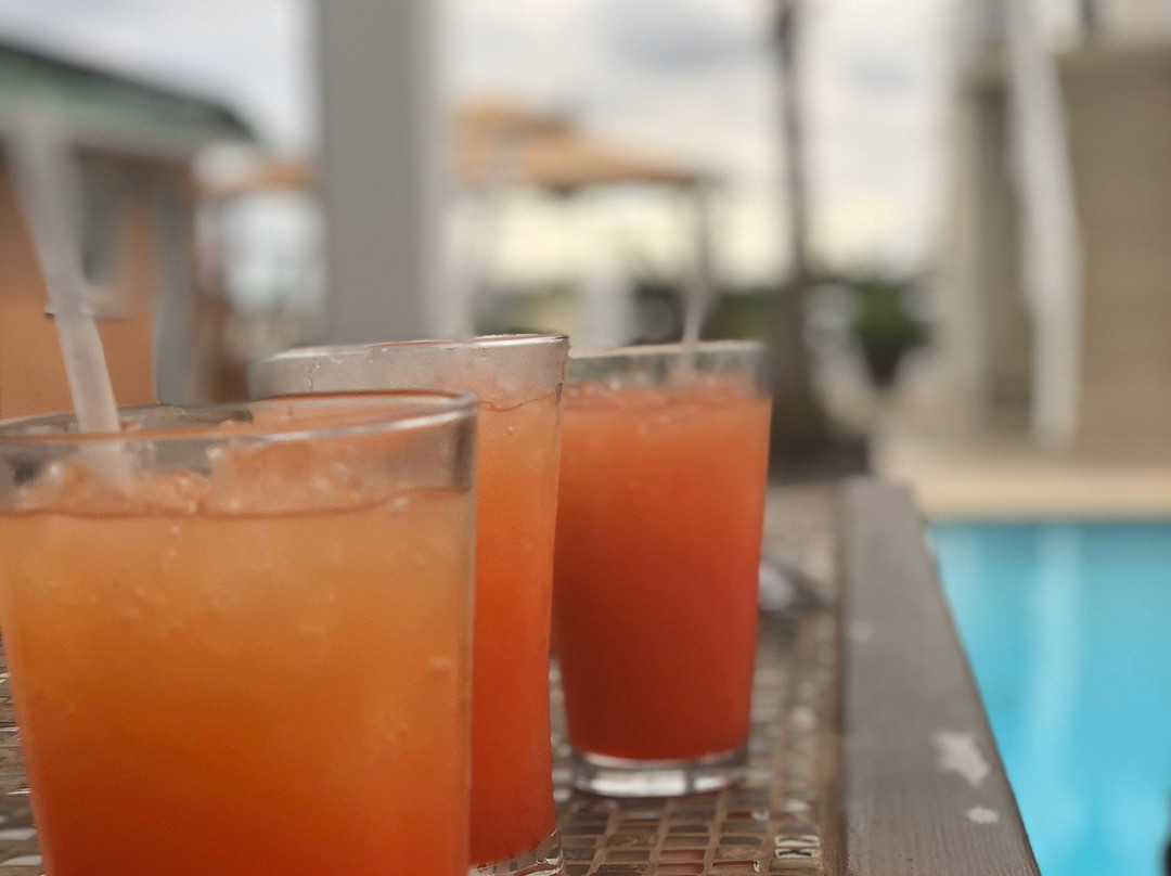 West End酒店住宿-Sea Breezes Executive Suites