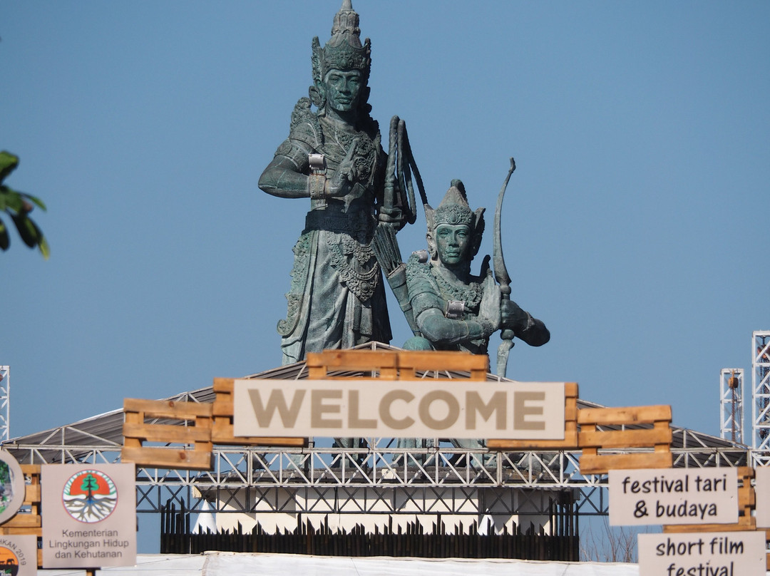 Peninsula Island-努沙杜瓦必去景点