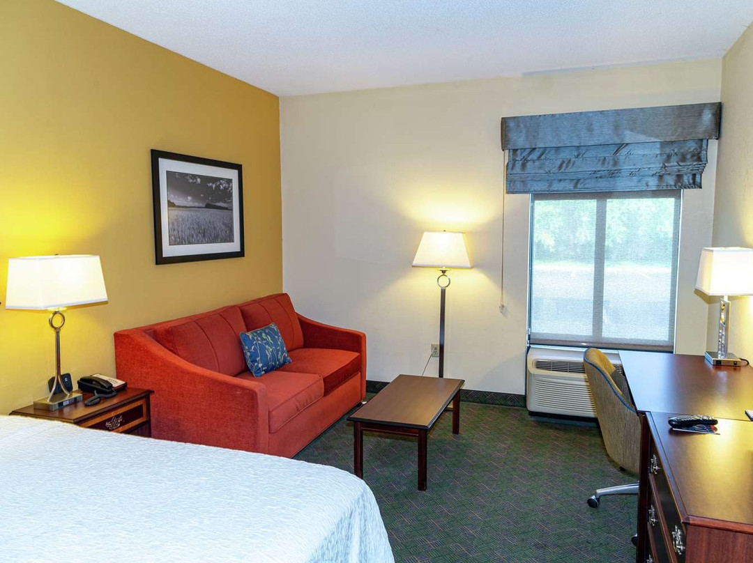 新费城希尔顿恒庭酒店主图