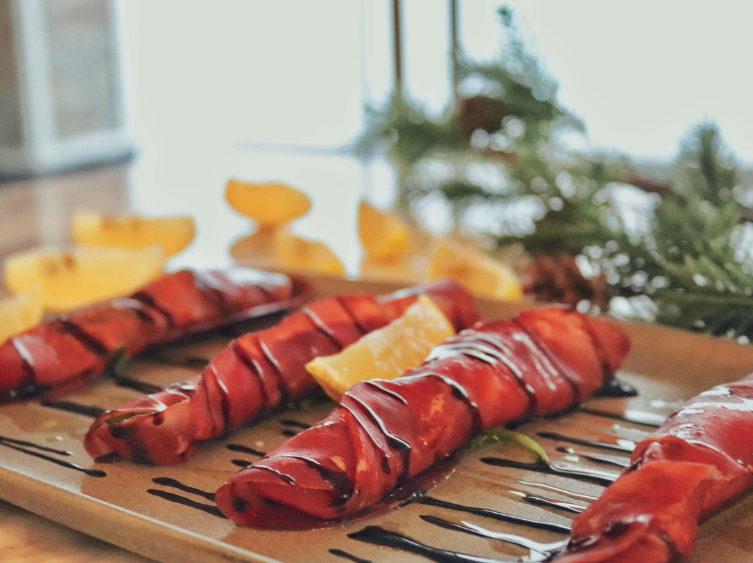 Abha餐馆和美食-N lounge