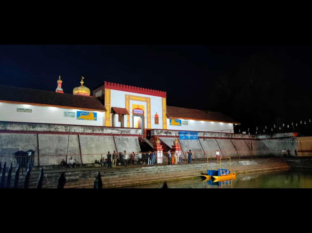 Omkareshwara Temple景点图片