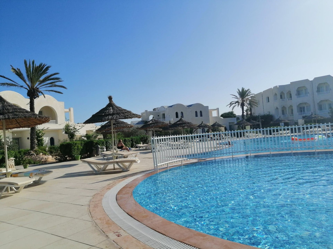 杰巴太阳俱乐部酒店主图