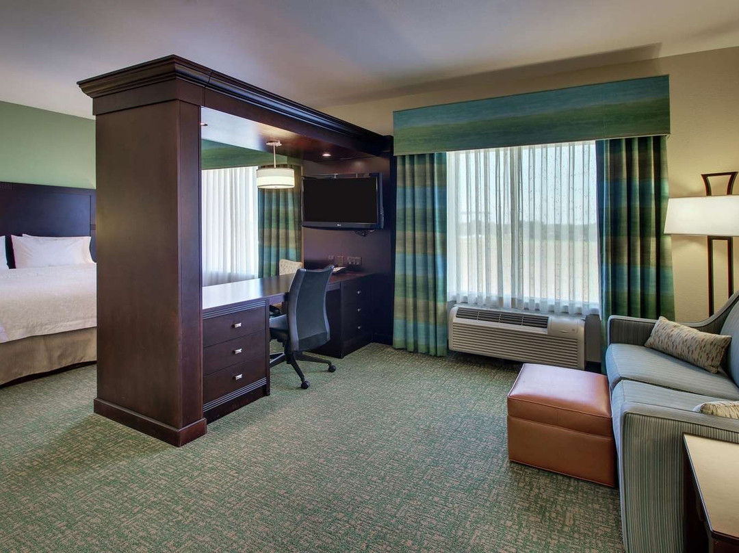 Hampton Inn Vernon主图