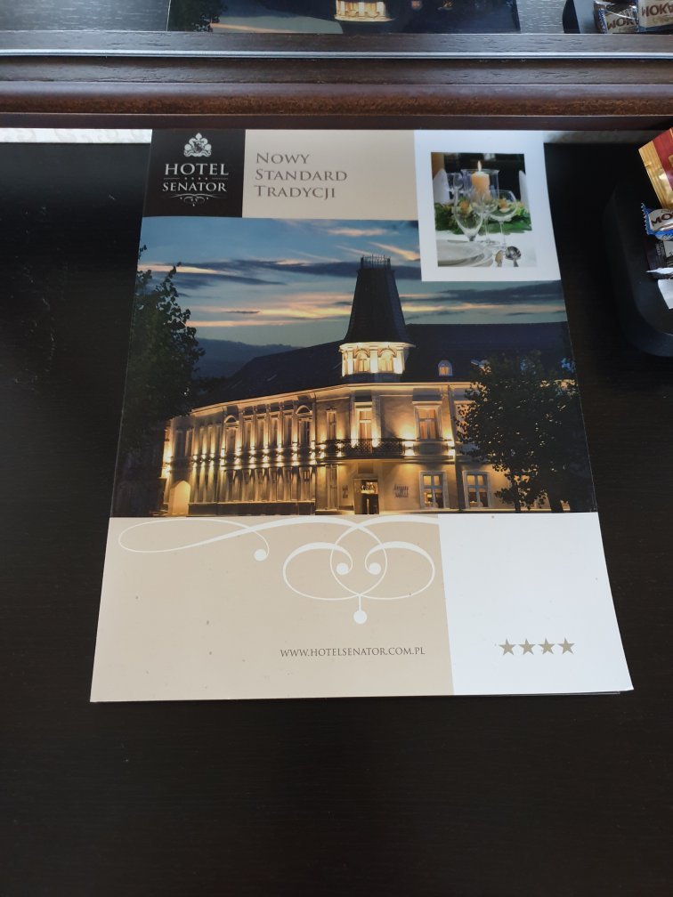 Hotel Senator-官方