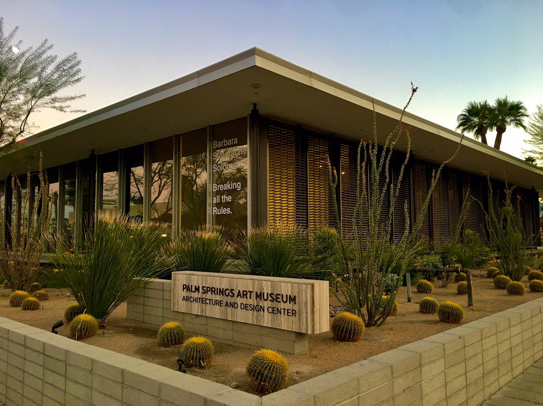 Palm Springs Art Museum Architecture and Design Center-棕榈泉市必去景点
