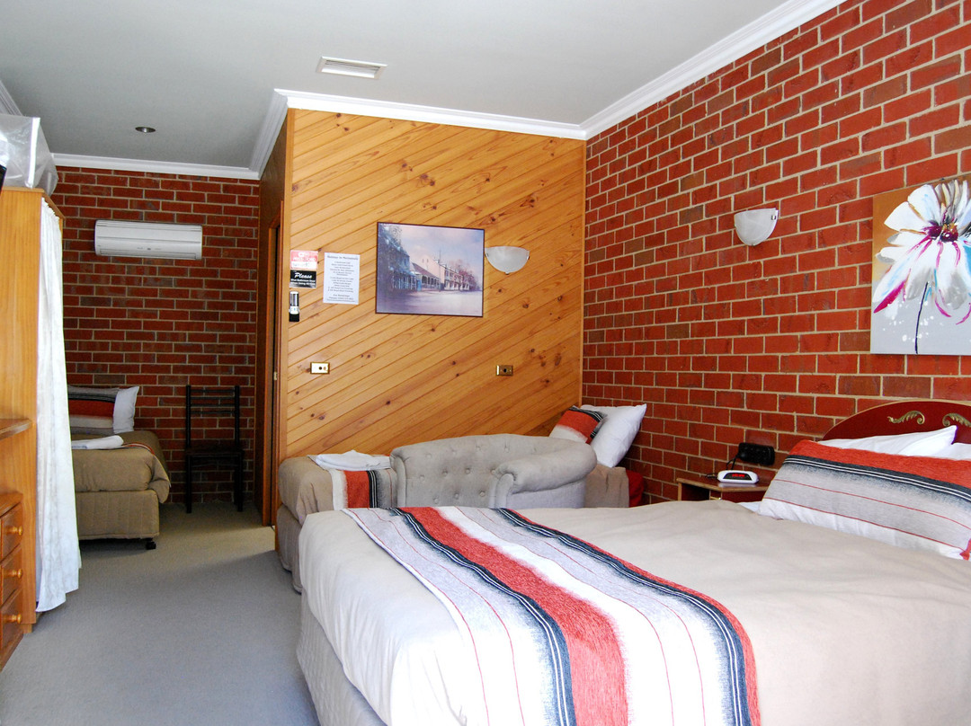 Elms Motor Inn The主图