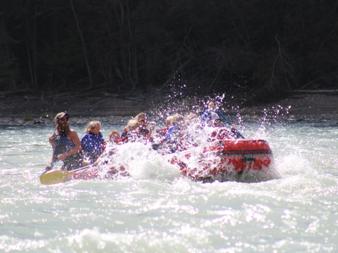 Hinton Rafting Adventures-兴顿必去景点