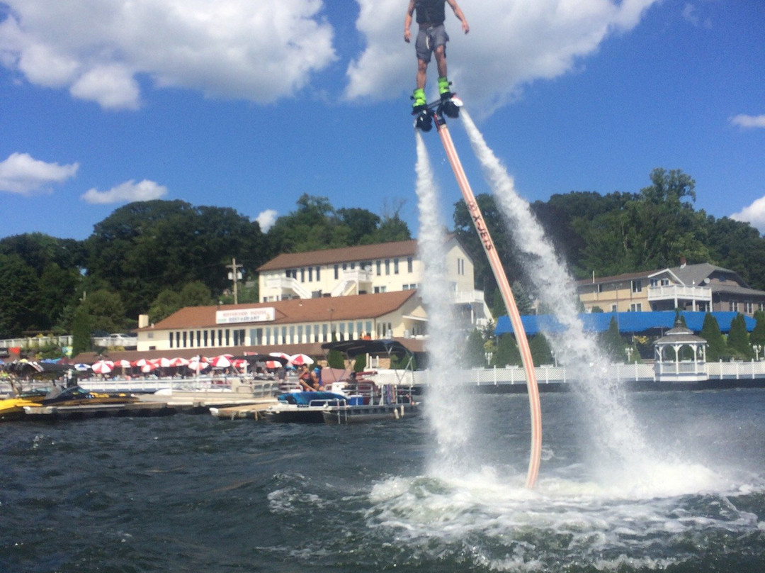 Fly High Watersports景点图片