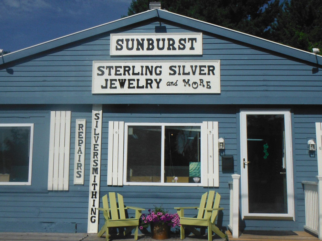 Sunburst Trading景点图片
