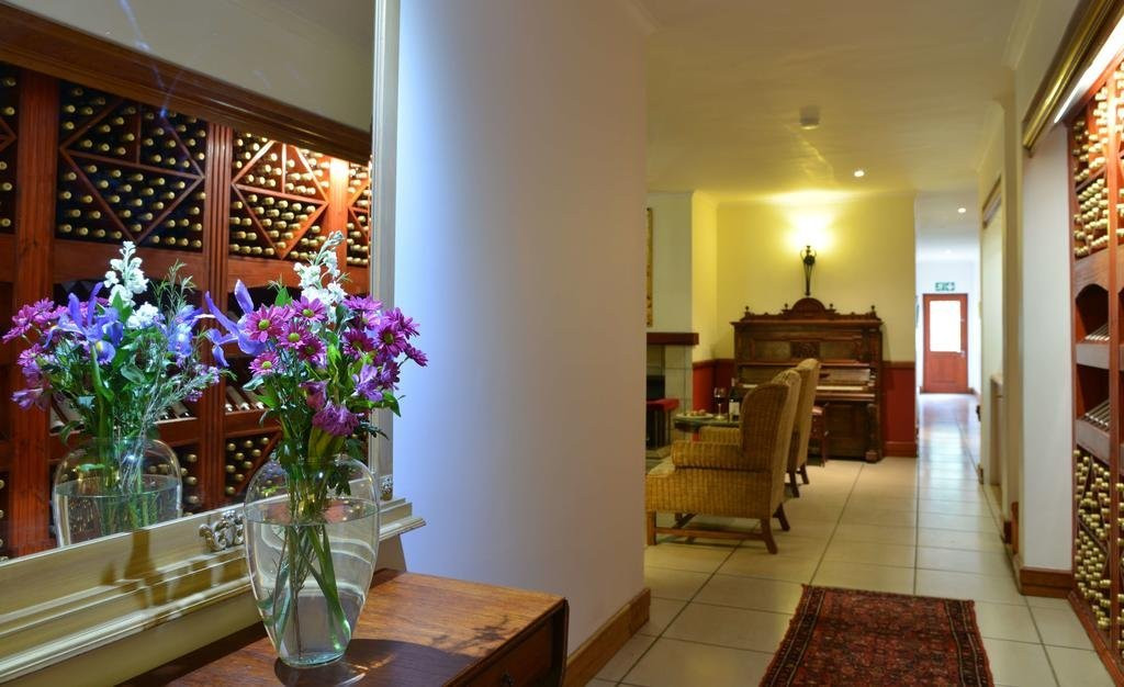 Val Du Charron Wine & Leisure Estate主图