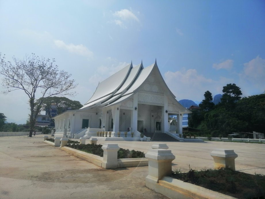 Tours by Group-Phonsavan必去景点