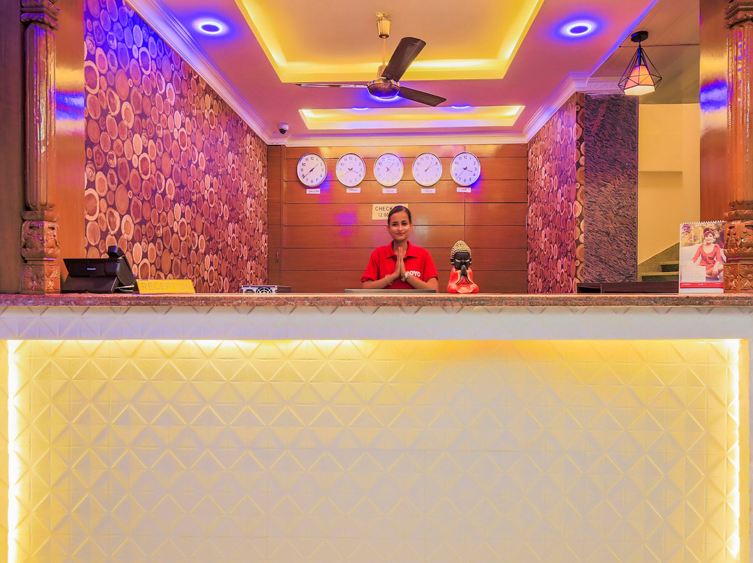 Capital O 435 Hotel Intourist Palace主图
