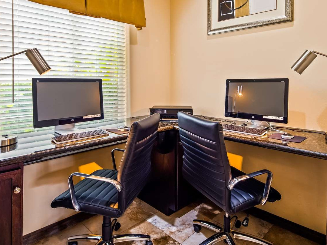 Best Western Red River Inn & Suites主图