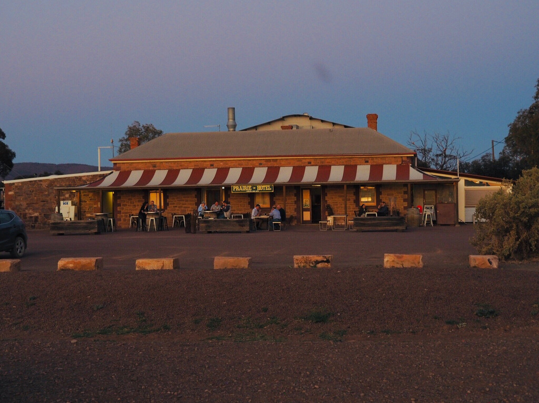 Prairie Hotel & Outback Lodge主图