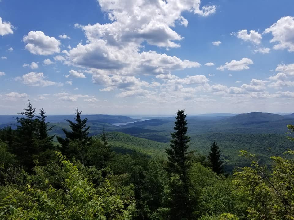 Hadley Mountain景点图片