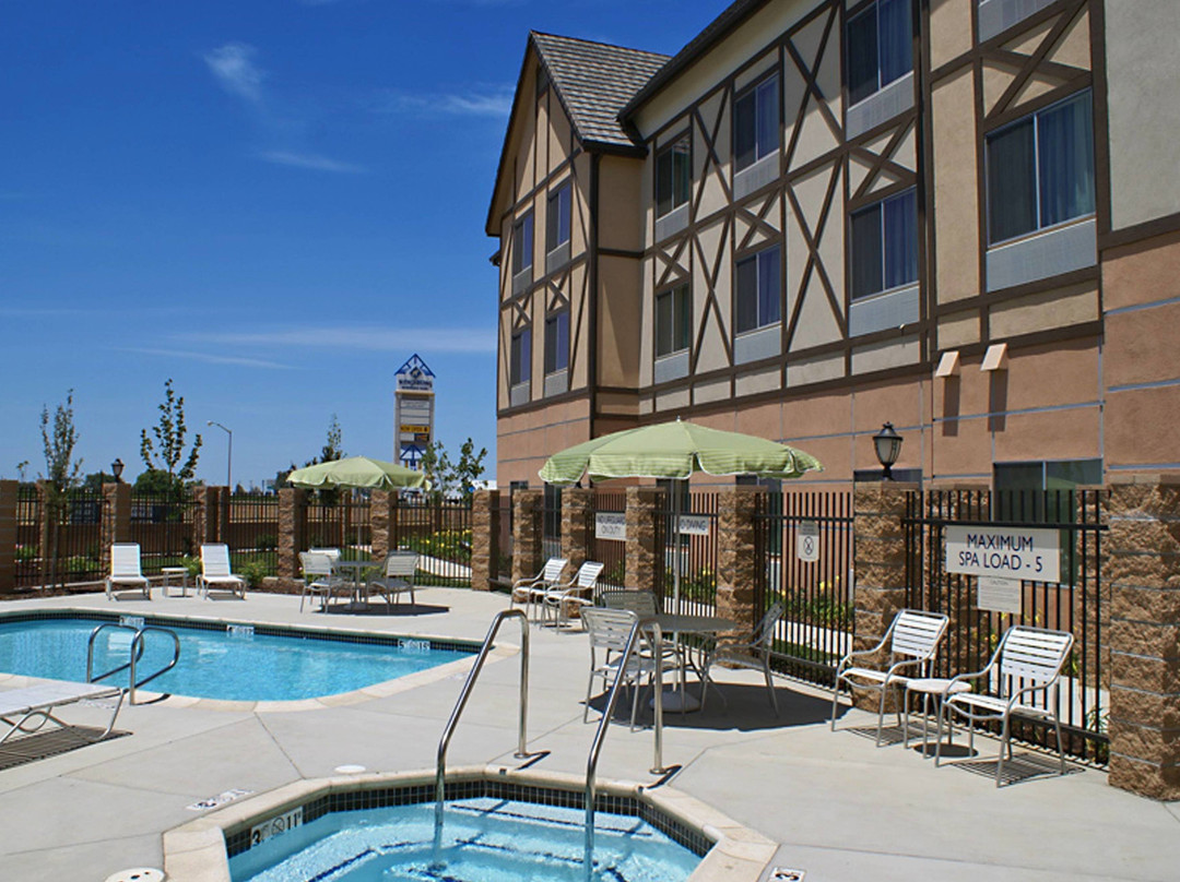 Fairfield by Marriott Inn & Suites Selma Kingsburg主图