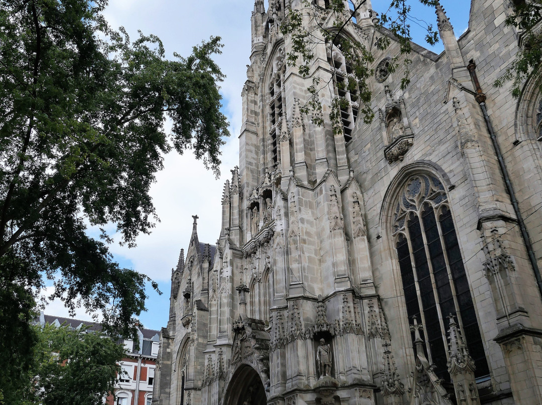 Eglise Saint Maurice-里尔必去景点