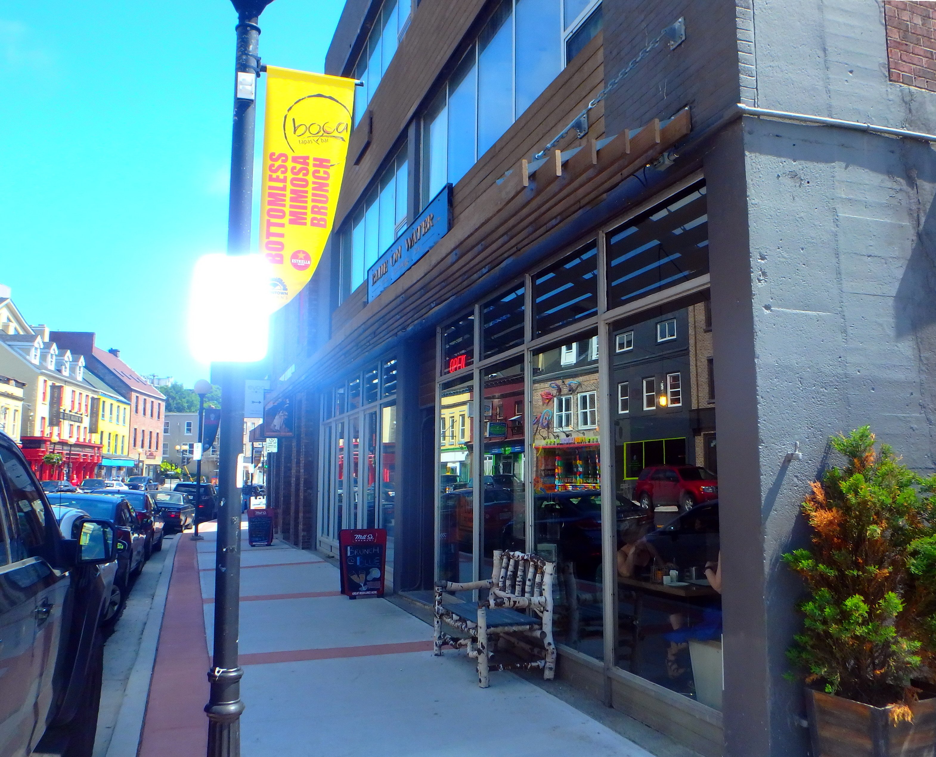 Blue on Water-浴室