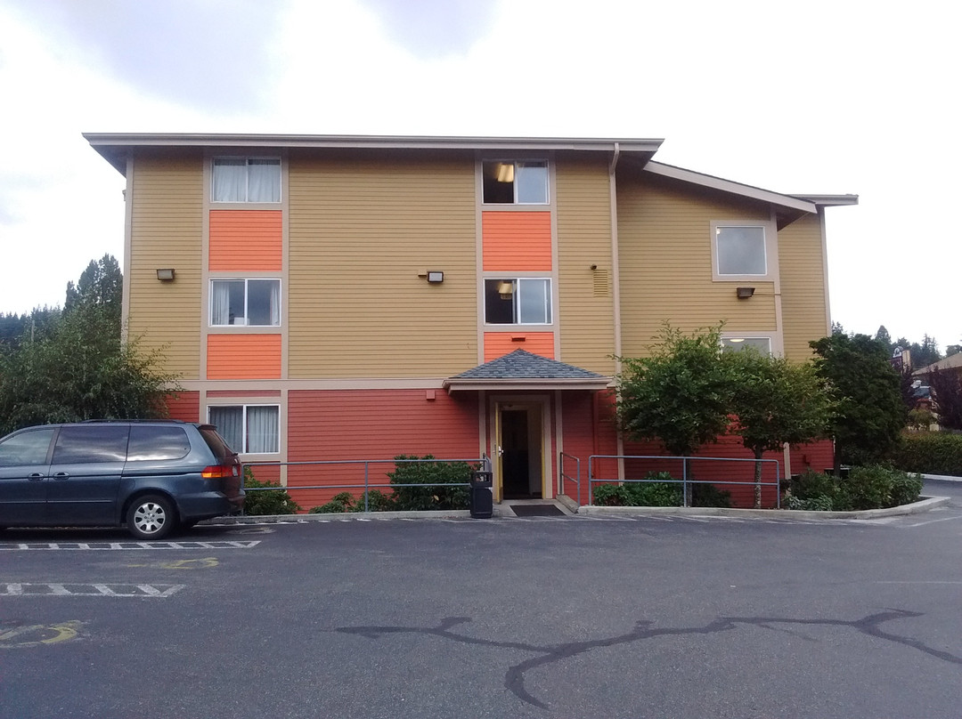 贝城汽车旅馆主图