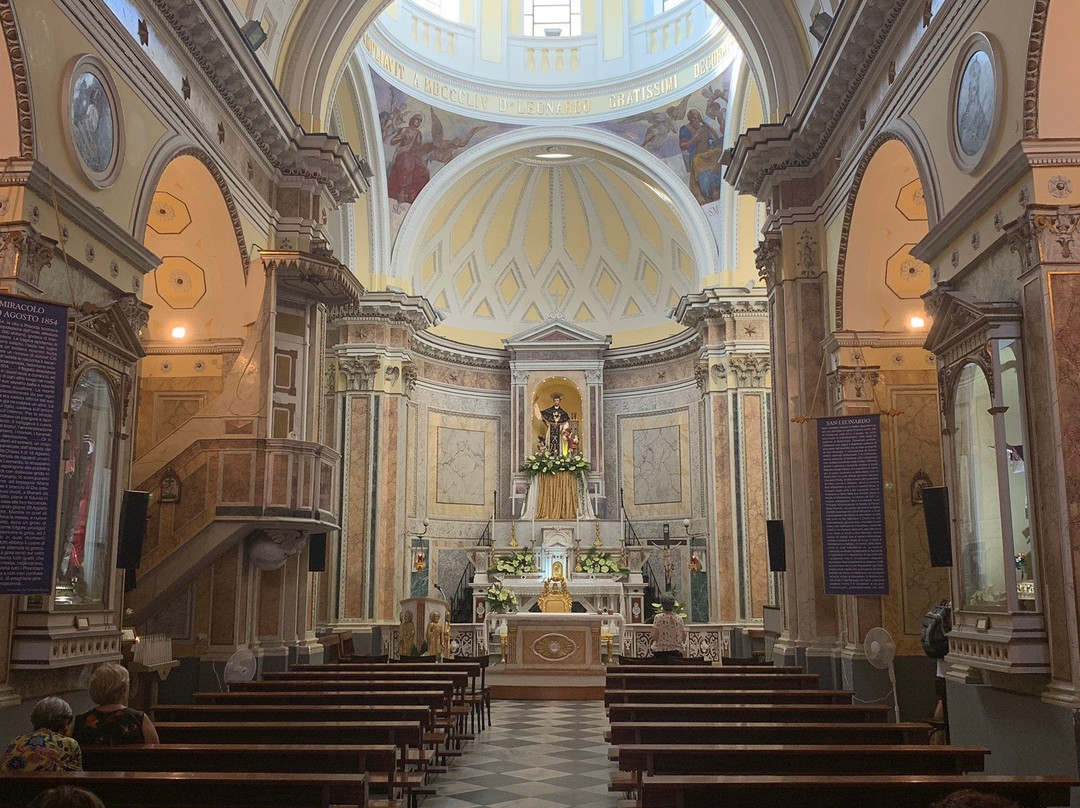 Chiesa di San Leonardo-普罗奇达必去景点
