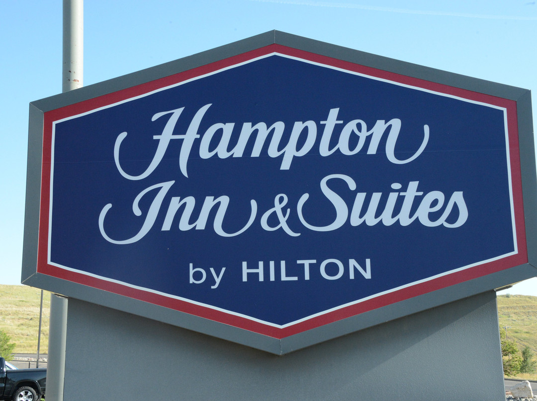 卡斯帕尔希尔顿恒庭旅馆&套房酒店主图