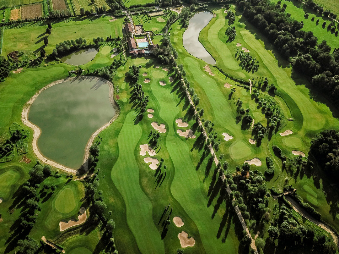 Le Pavoniere Golf & Country Club-普拉托必去景点