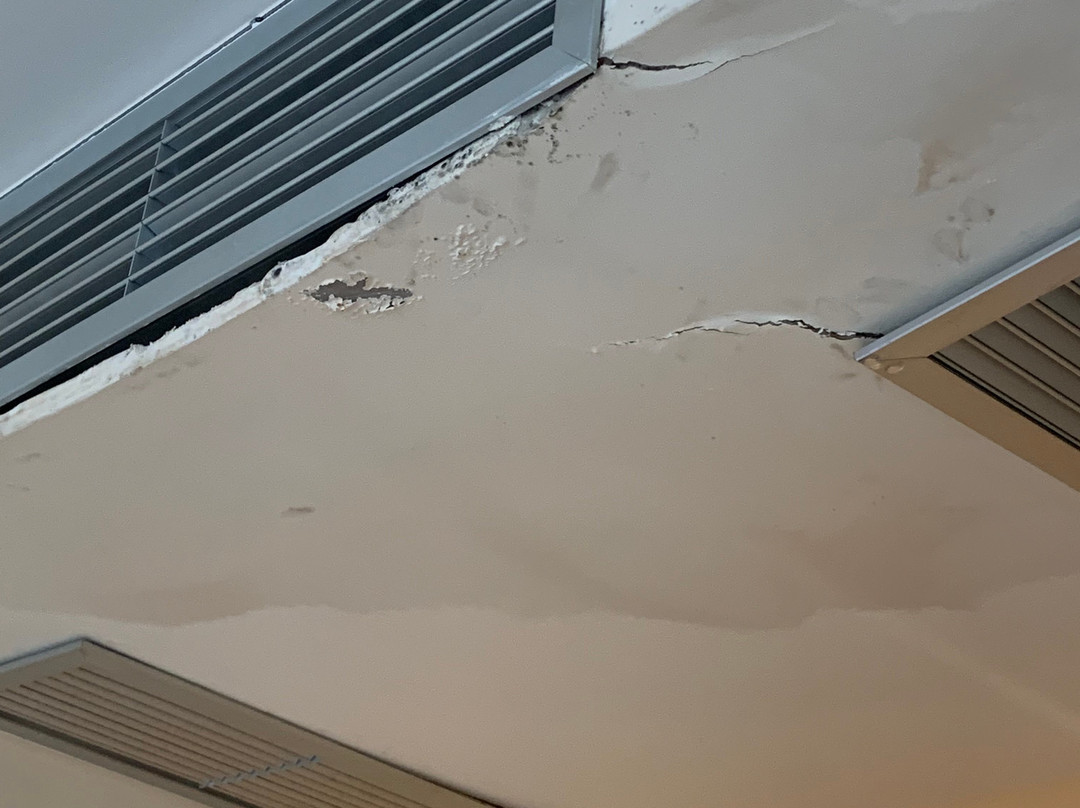 祖马拉贝酒店主图