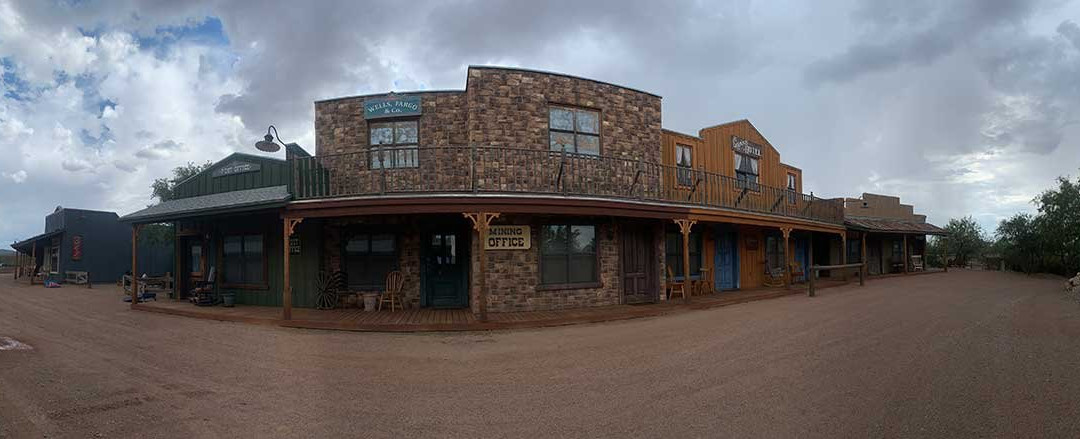 Tombstone Monument Ranch主图