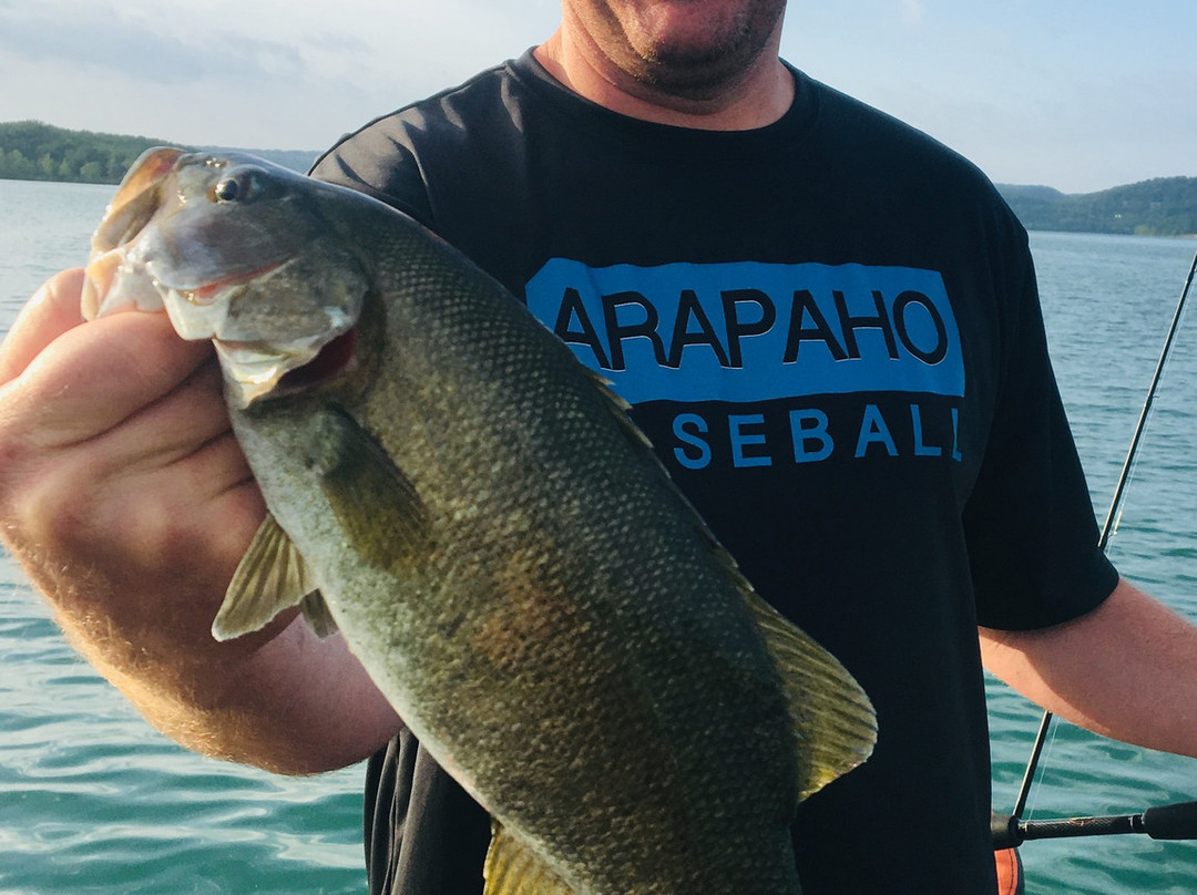 Branson Fishing Adventures-Hollister必去景点