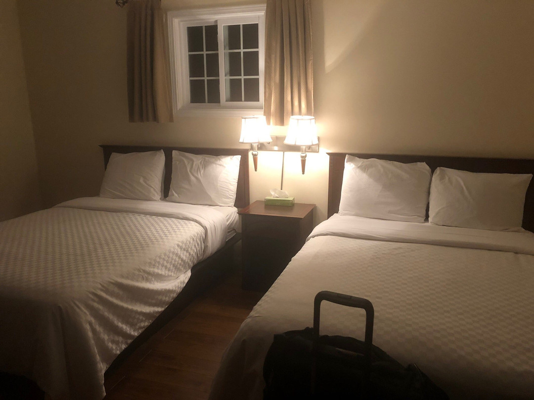 Coach House Inn主图