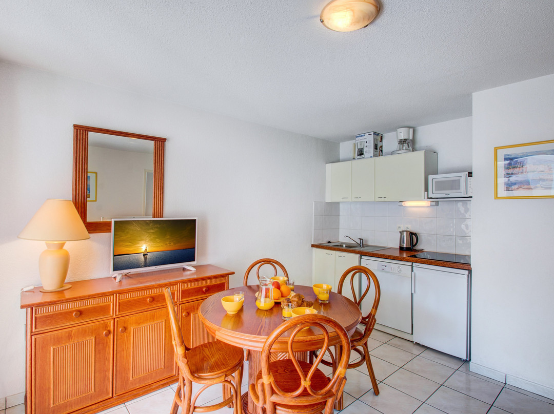 卡朗克公园酒店主图