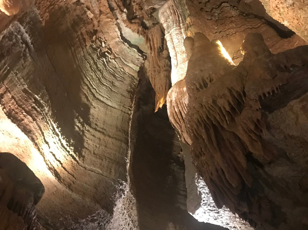 Marvel Cave景点图片
