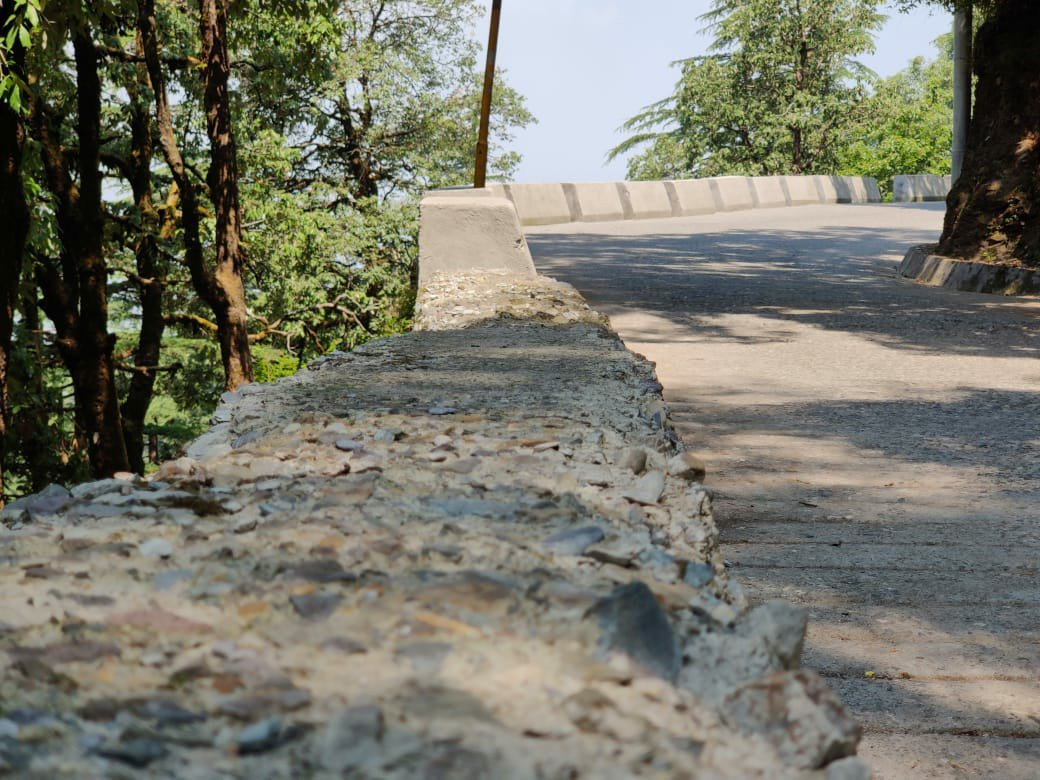 Landour Bazaar景点图片