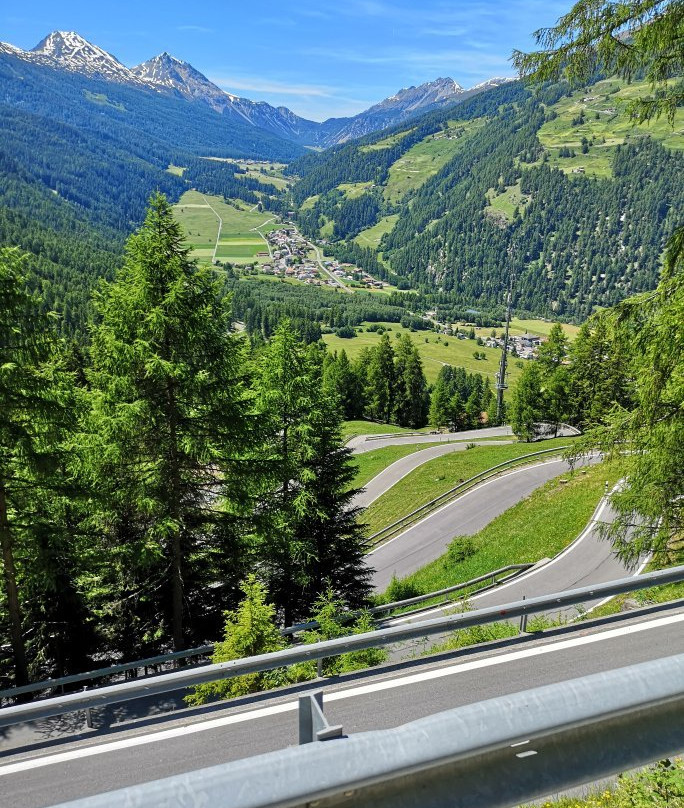 Umbrail Pass-Santa Maria Val Müstair必去景点