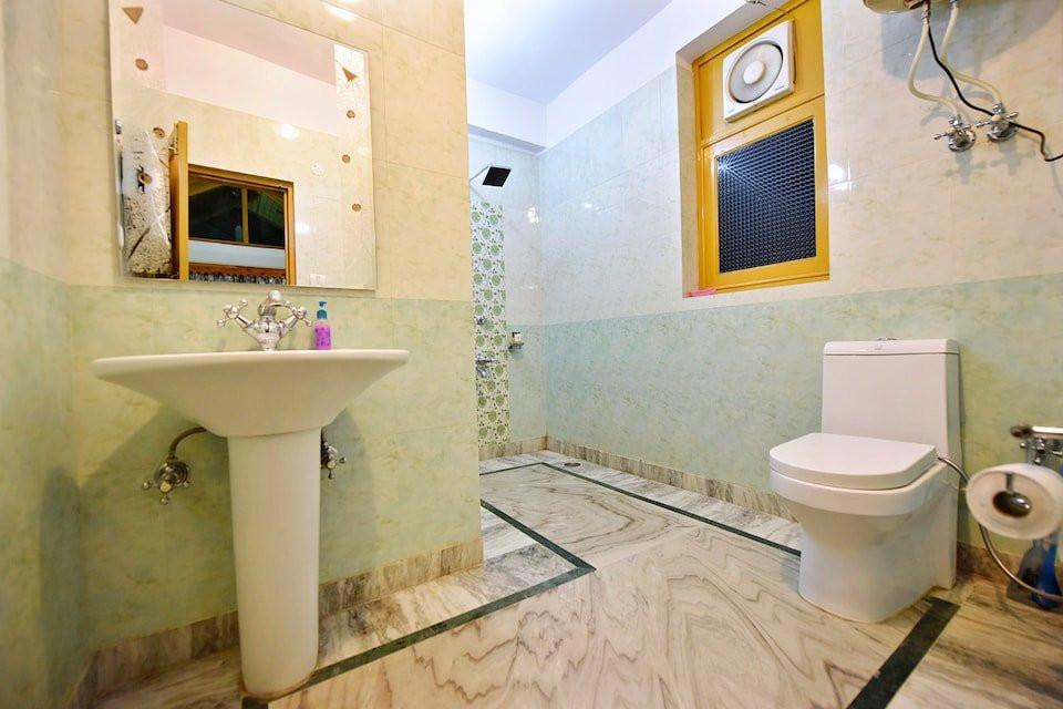 OYO 10185 Hotel Venus Villa主图