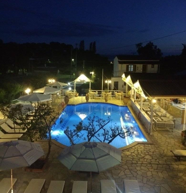 Villa Rosa Apartments主图