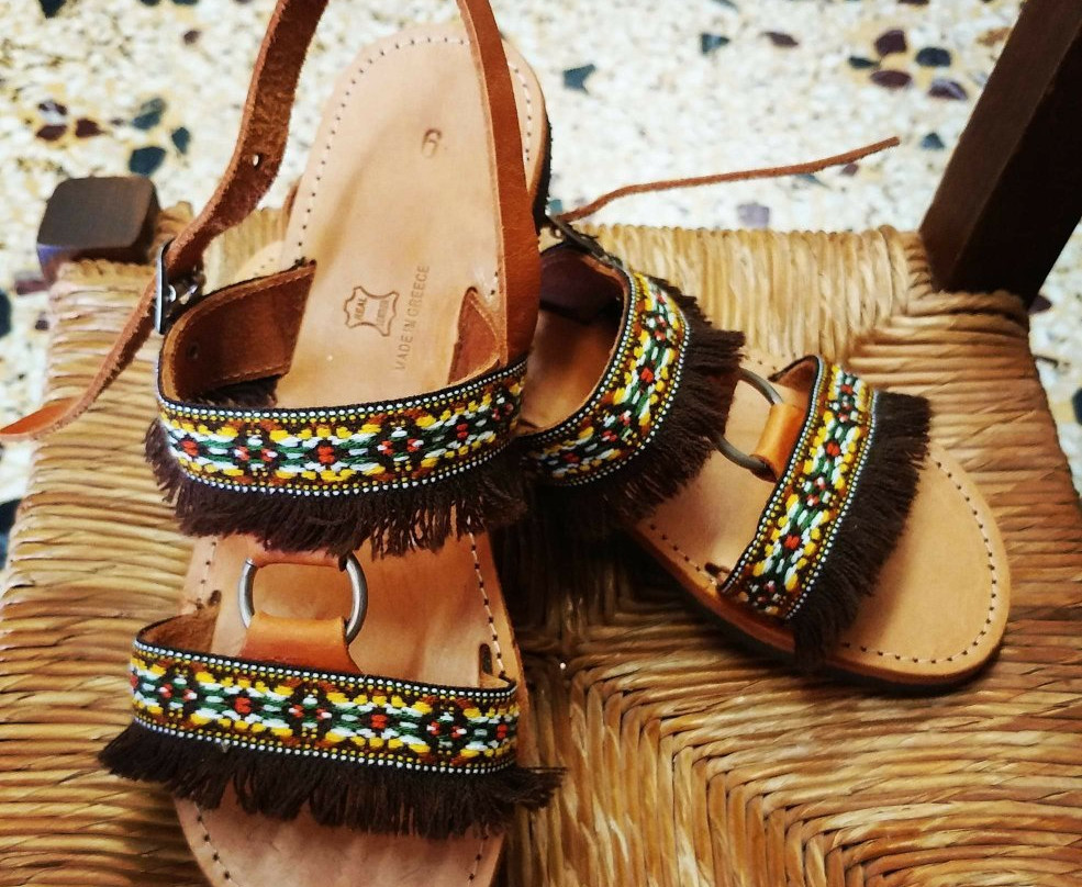 Meteora Sandals (Ekfrasi)-卡兰巴卡必去景点